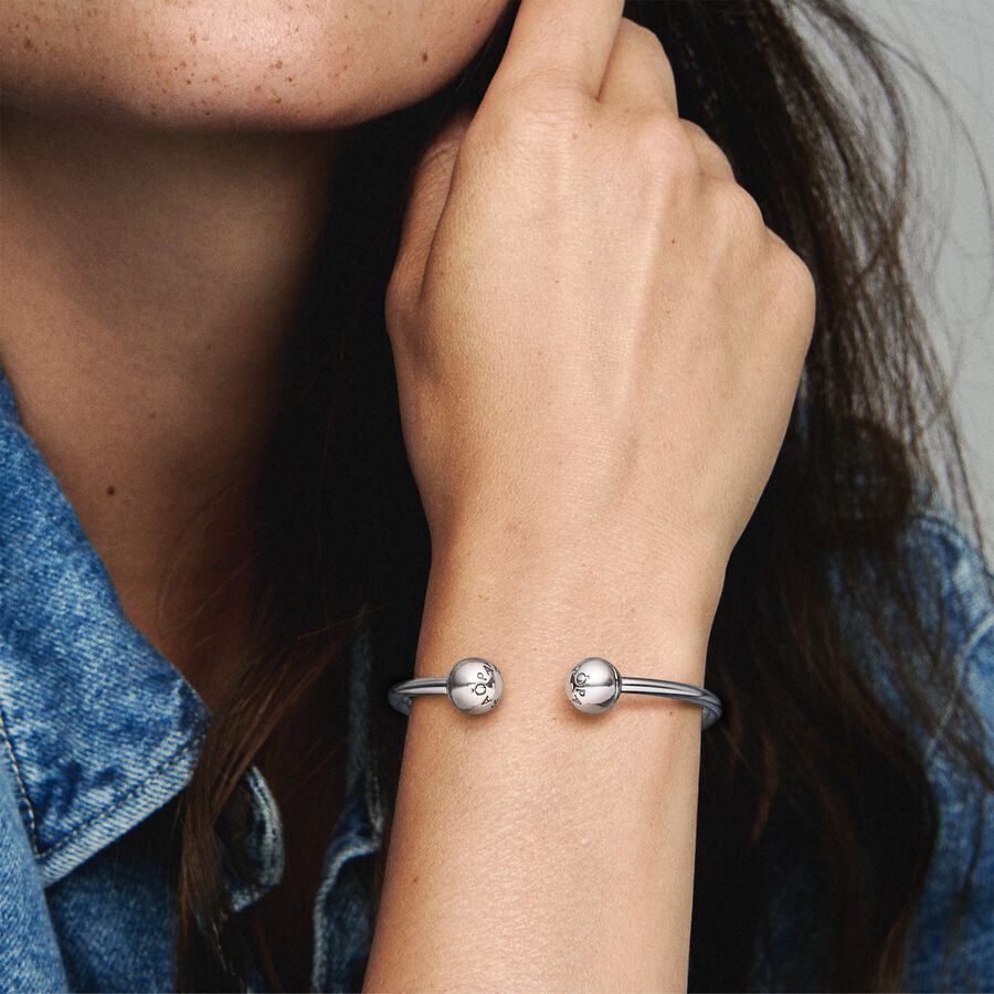 Open Bangle Moments